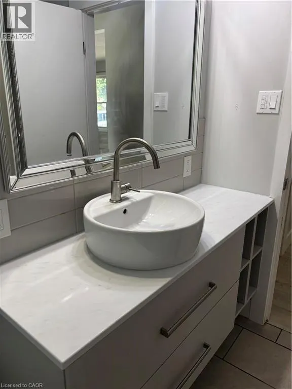 131 KINZIE Avenue Unit# Main Level, #Main Level
