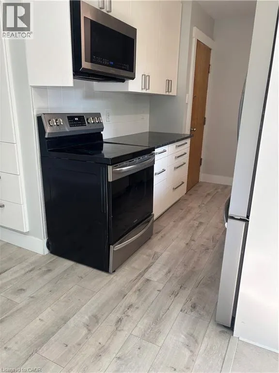 131 KINZIE Avenue Unit# Main Level, #Main Level