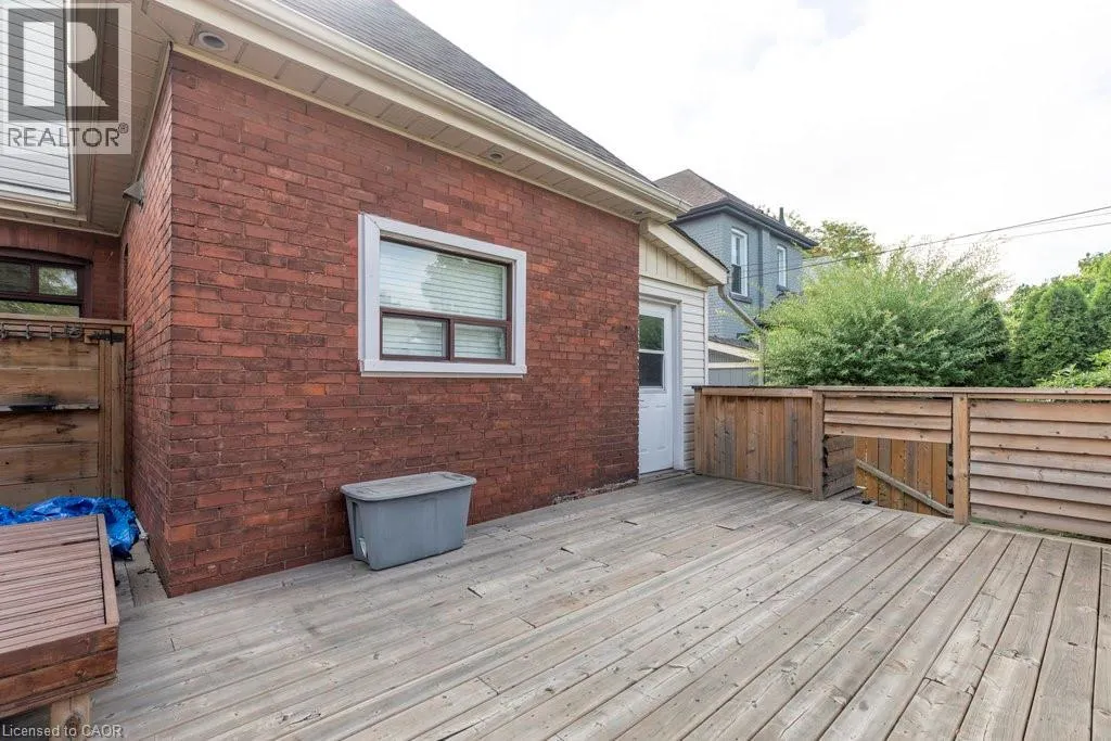 147 KENSINGTON Avenue N