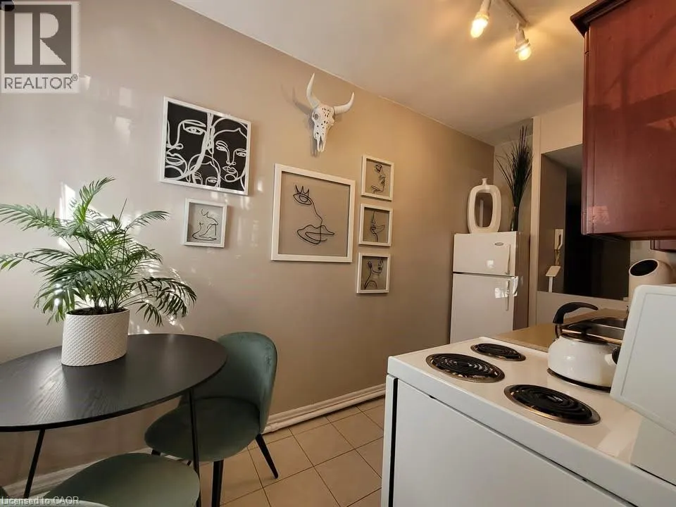 9 HERKIMER Street Unit# 2, #2