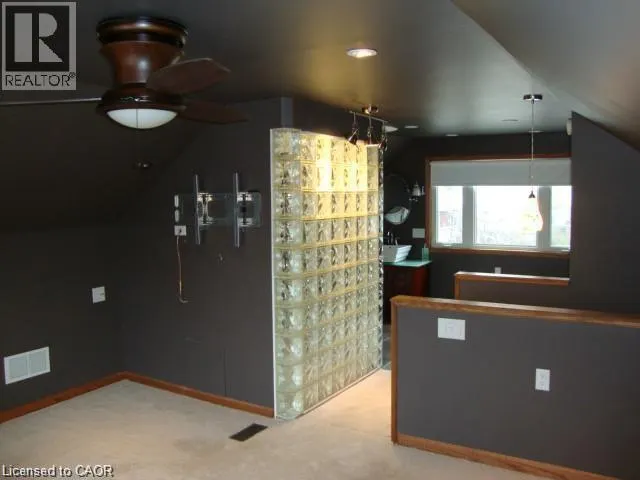 252 ADELINE Avenue