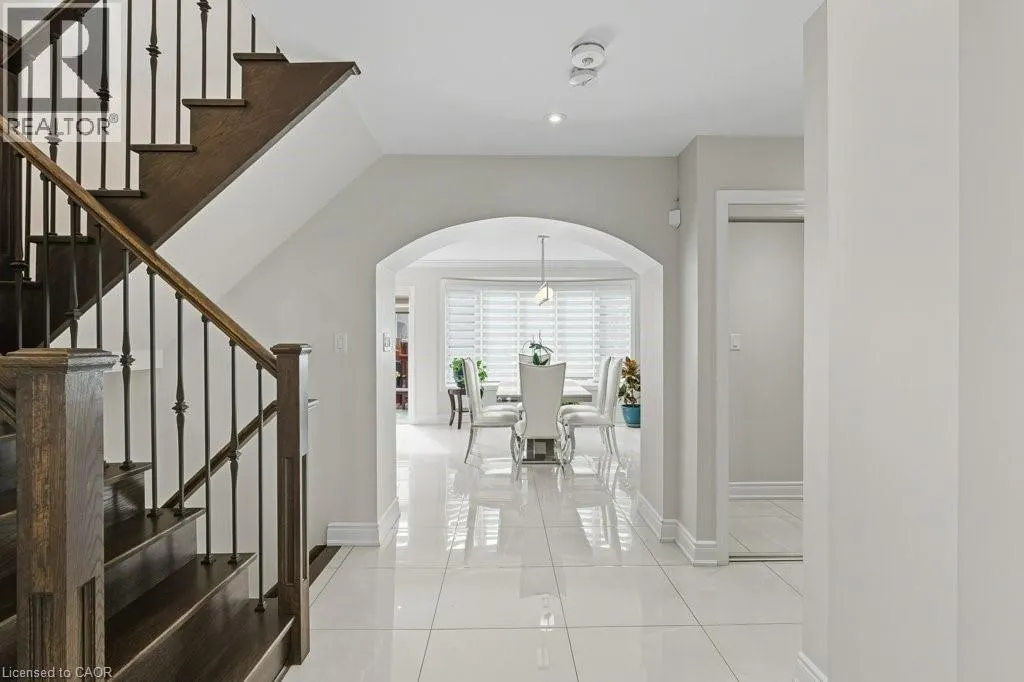 20 BONAVISTA Drive
