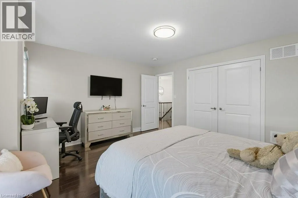 20 BONAVISTA Drive