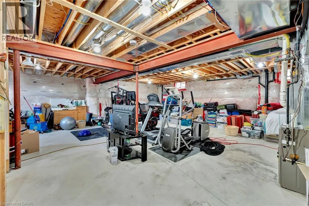 3 RIANNA Court