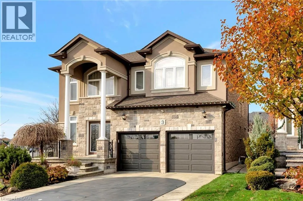 3 RIANNA Court
