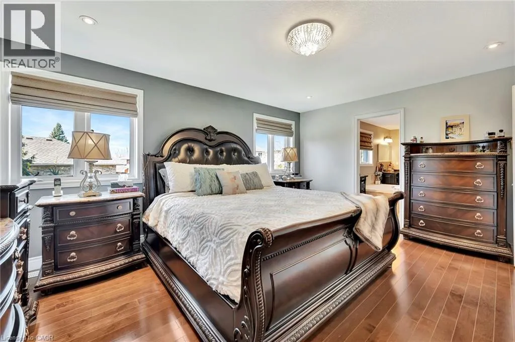 3 RIANNA Court