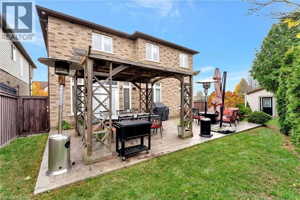 3 RIANNA Court