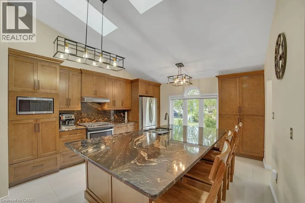 30 HIGHLAND Boulevard