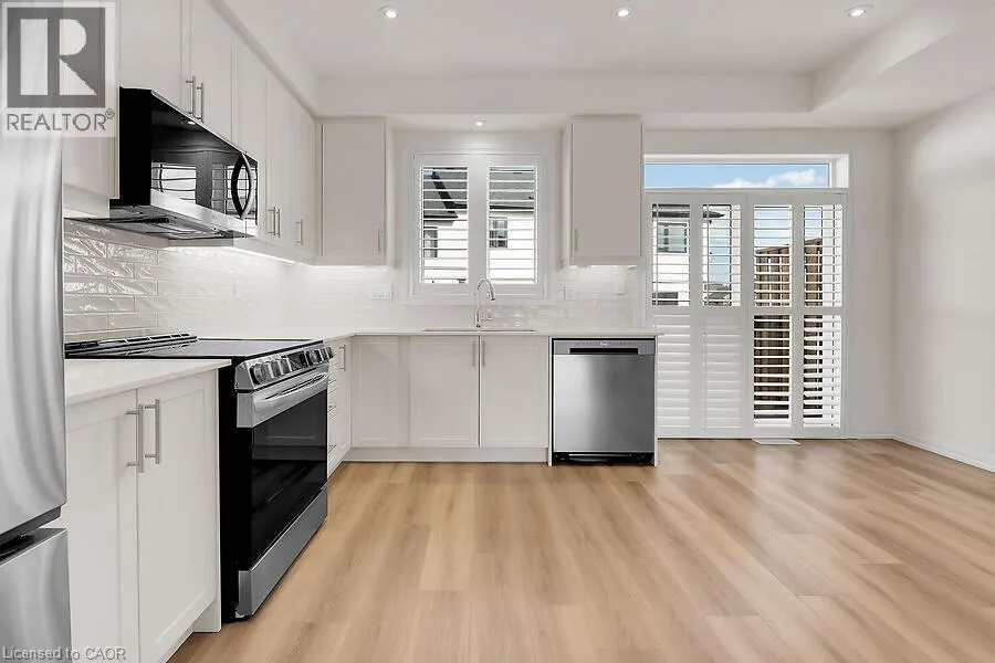 4040 MOUNTAIN Street Unit# 201, #201