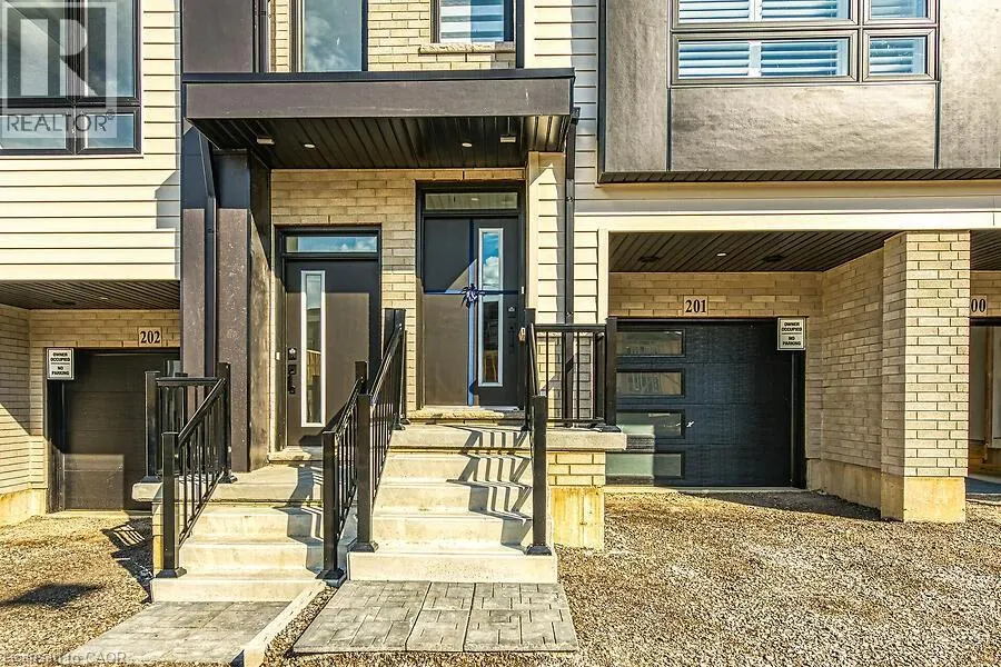 4040 MOUNTAIN Street Unit# 201, #201