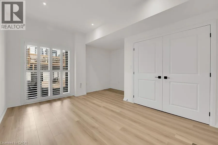 4040 MOUNTAIN Street Unit# 201, #201