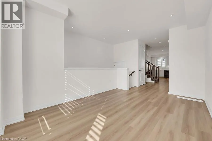 4040 MOUNTAIN Street Unit# 201, #201