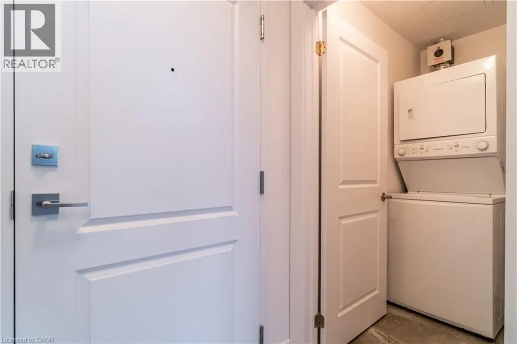 125 SHOREVIEW Place Unit# 523, #523
