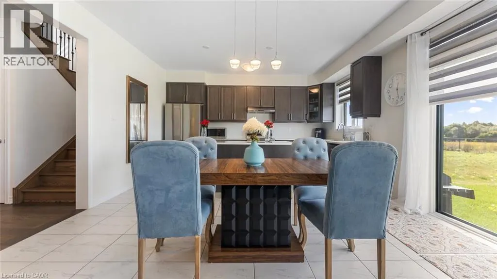 29 BEE Crescent