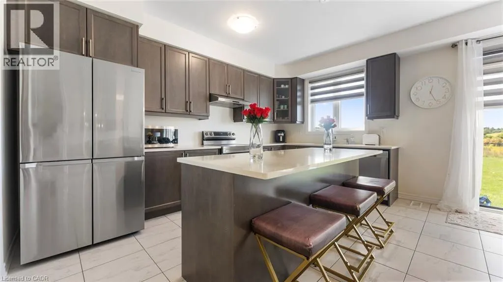 29 BEE Crescent