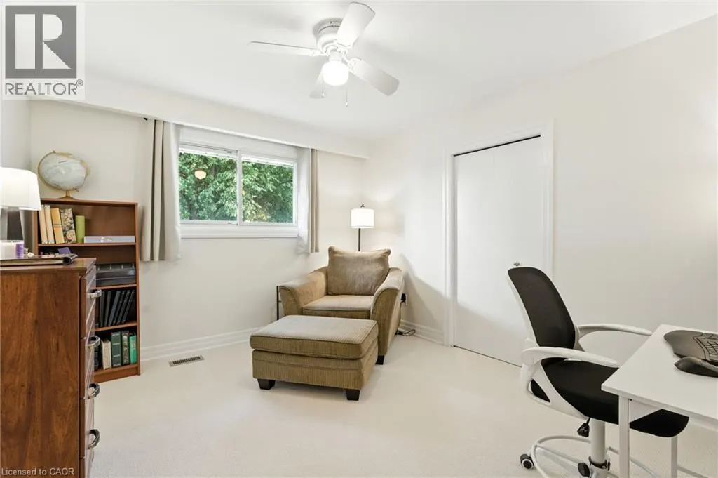 20 WOODSIDE Drive