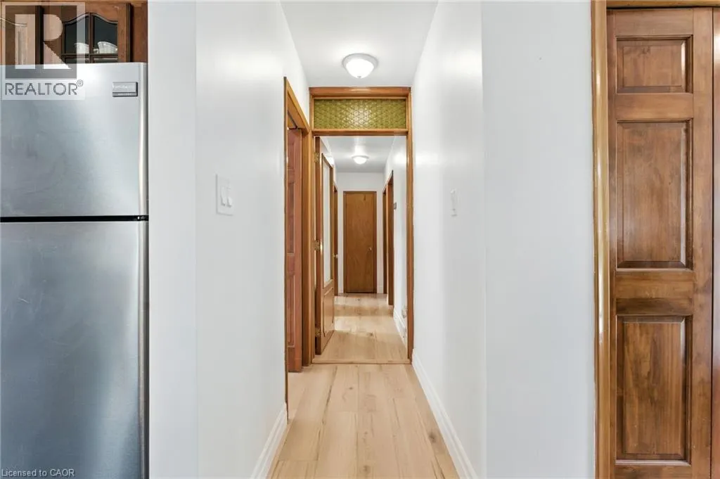 20 WOODSIDE Drive