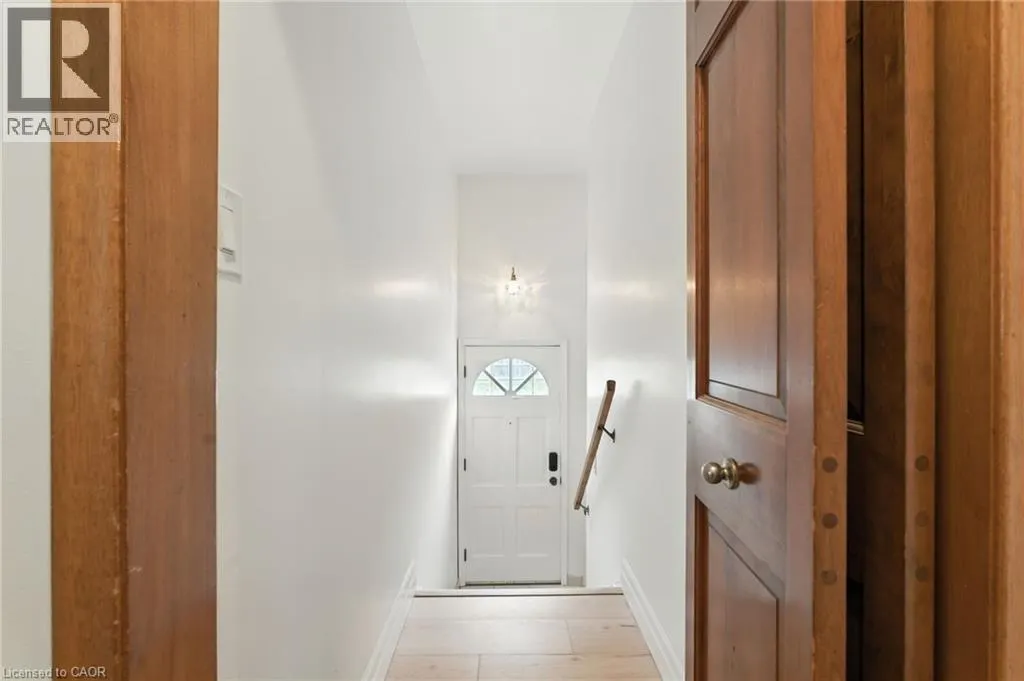 20 WOODSIDE Drive