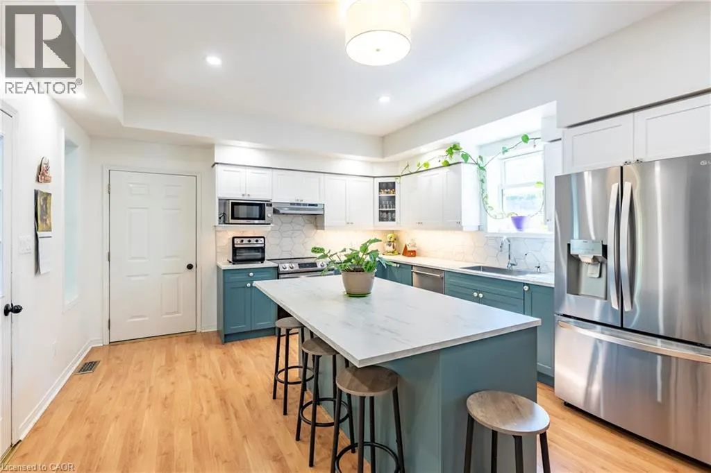 4593 PERTH ROAD 135