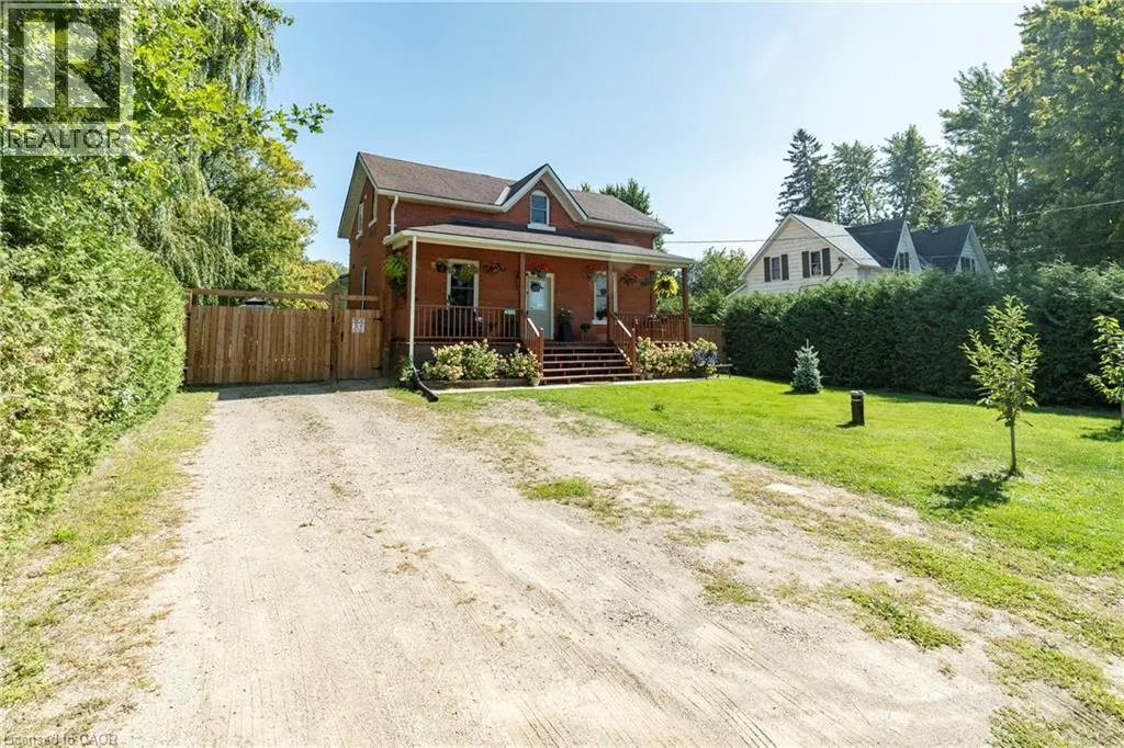 4593 PERTH ROAD 135