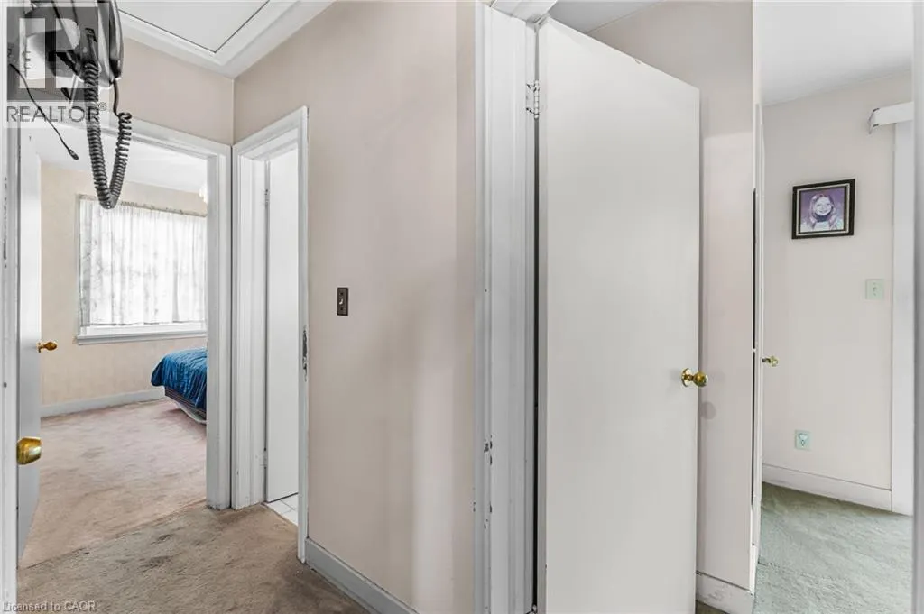 323 NORTH CAYUGA Street W