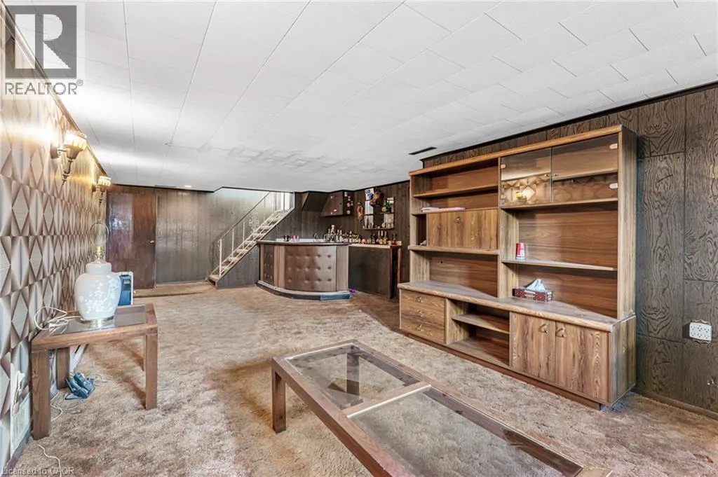 323 NORTH CAYUGA Street W