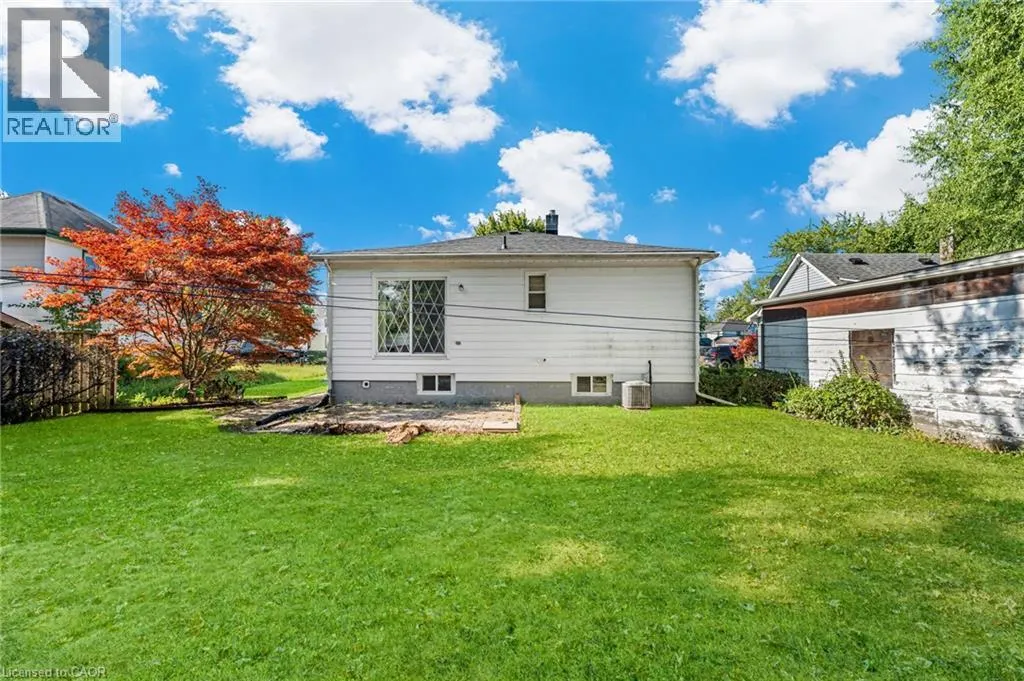 323 NORTH CAYUGA Street W