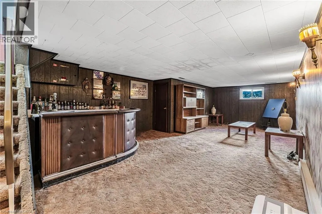 323 NORTH CAYUGA Street W