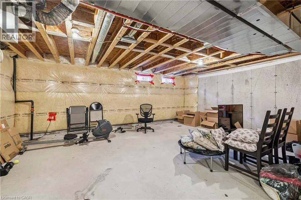 476 YATES Drive