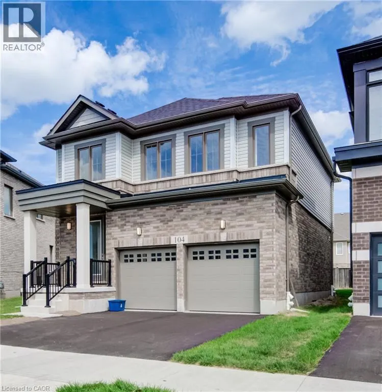 104 BLACKLOCK Street