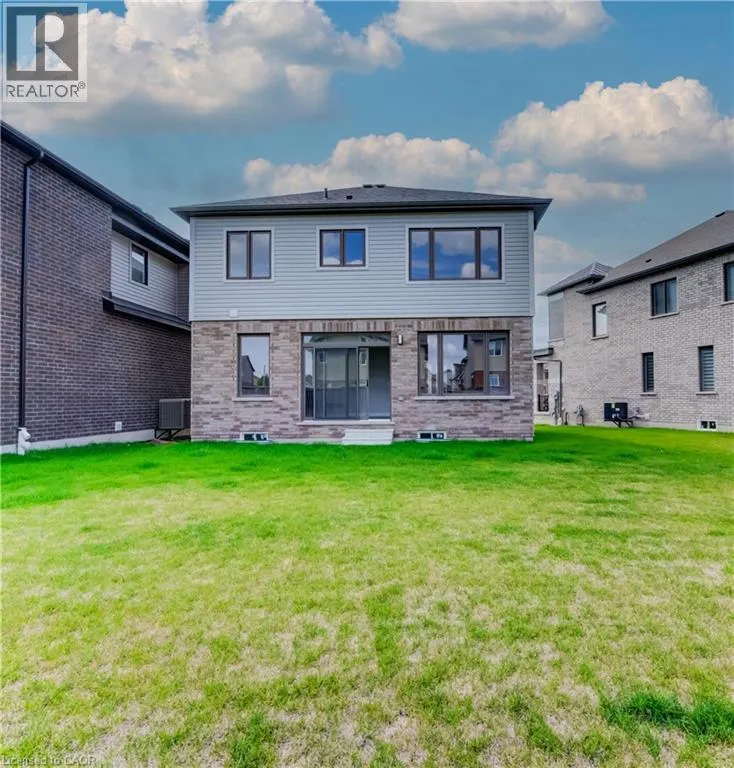 104 BLACKLOCK Street