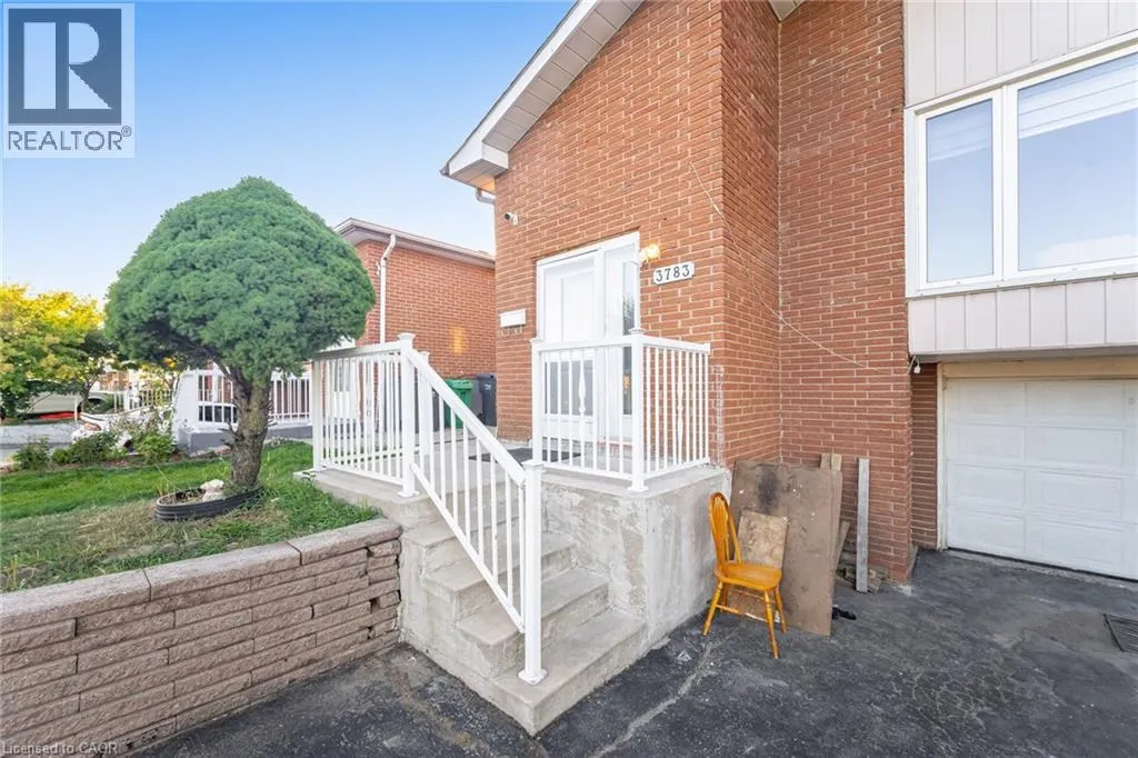 3783 KEENAN Crescent