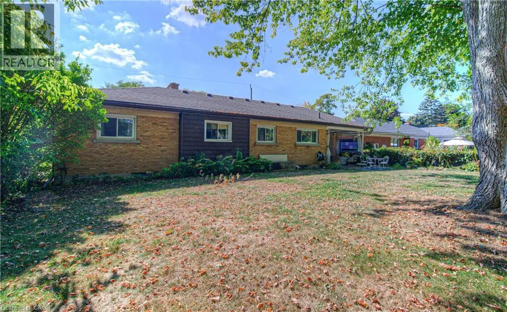 38 KINGSWAY Crescent