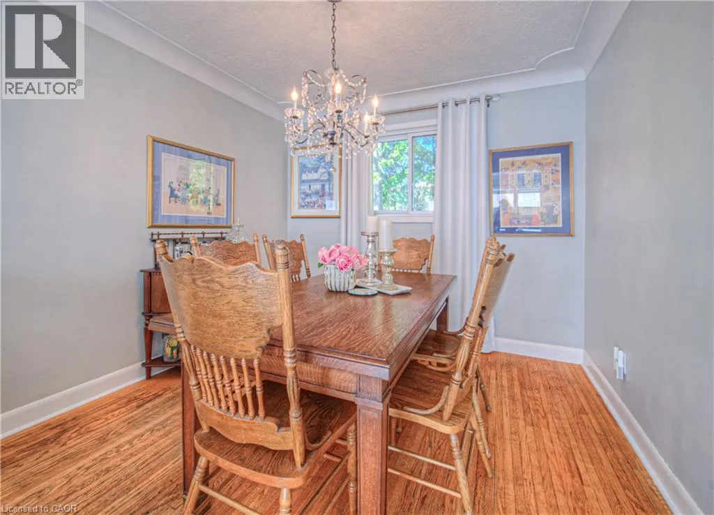 38 KINGSWAY Crescent