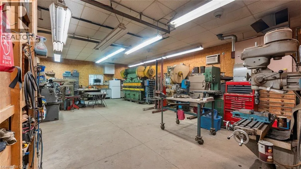 2210 1ST CONC RD STR Concession E