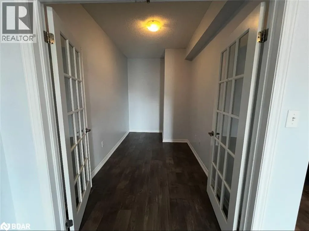 720 YONGE Street Unit# 205, #205