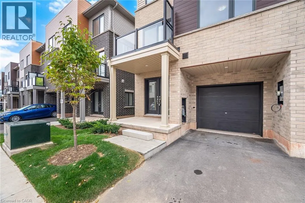 14 DRYDEN Lane