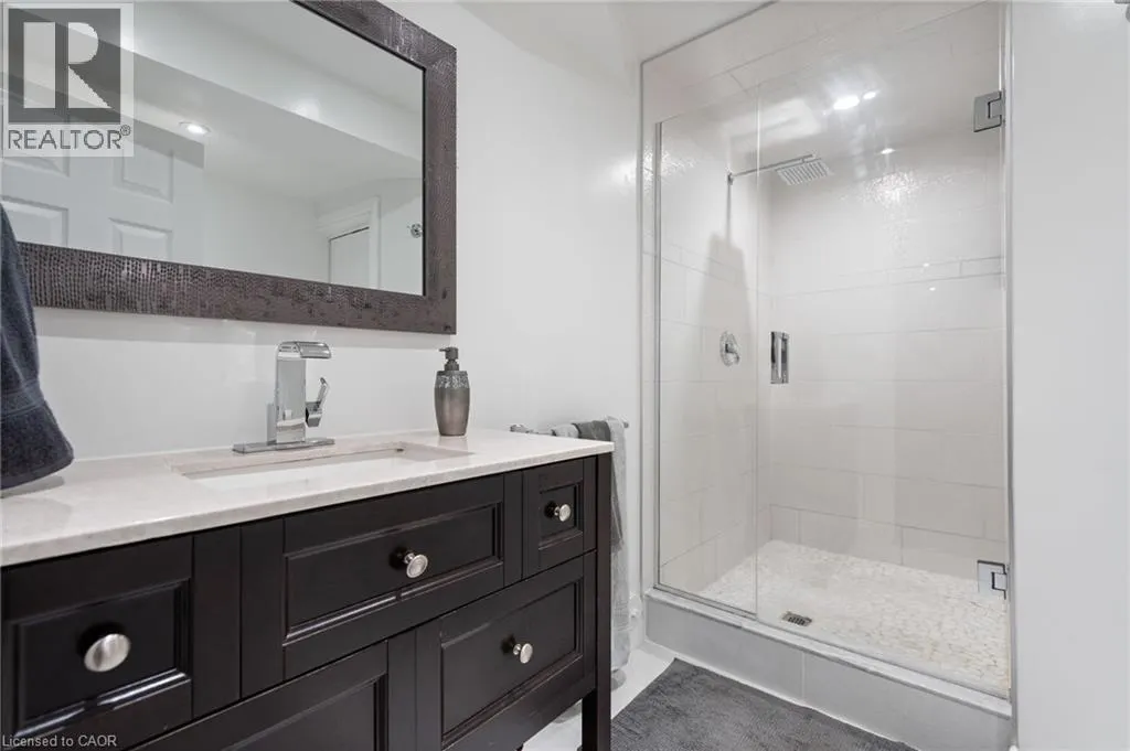 12 BRIARLEA CRES Crescent