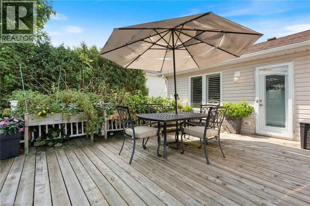 12 BRIARLEA CRES Crescent