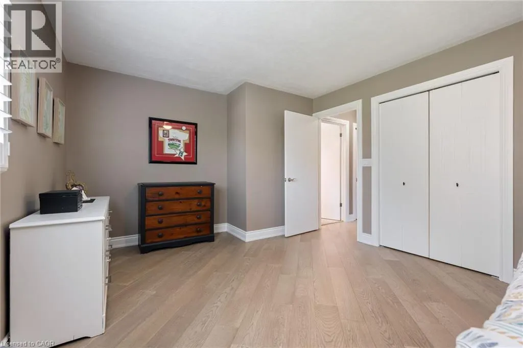 12 BRIARLEA CRES Crescent