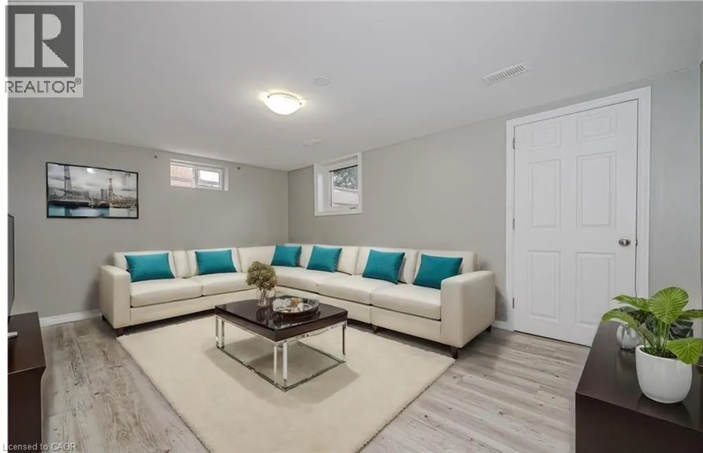 16 HUNTINGTON Avenue Unit# 2, #2