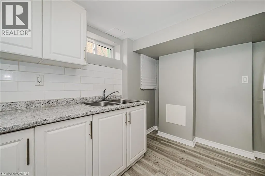 16 HUNTINGTON Avenue Unit# 2, #2