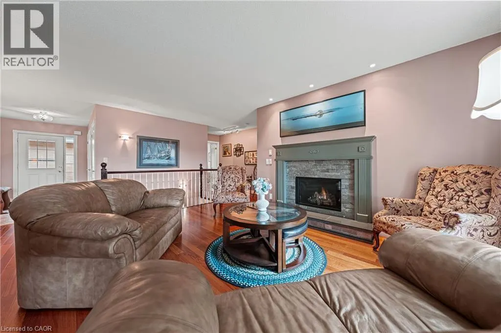 110 BEASLEY Crescent Unit# 6, #6