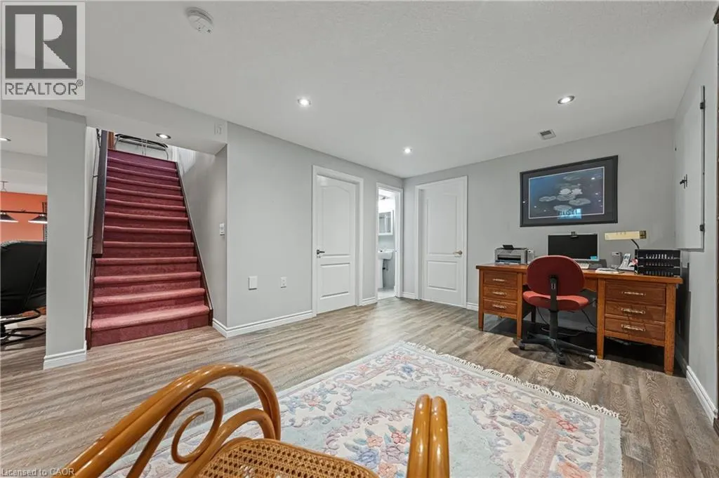 110 BEASLEY Crescent Unit# 6, #6