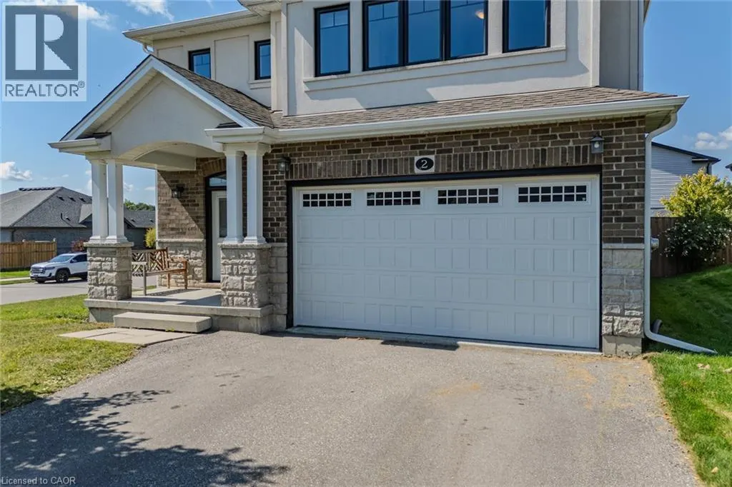 2 SEDGE AVE Avenue