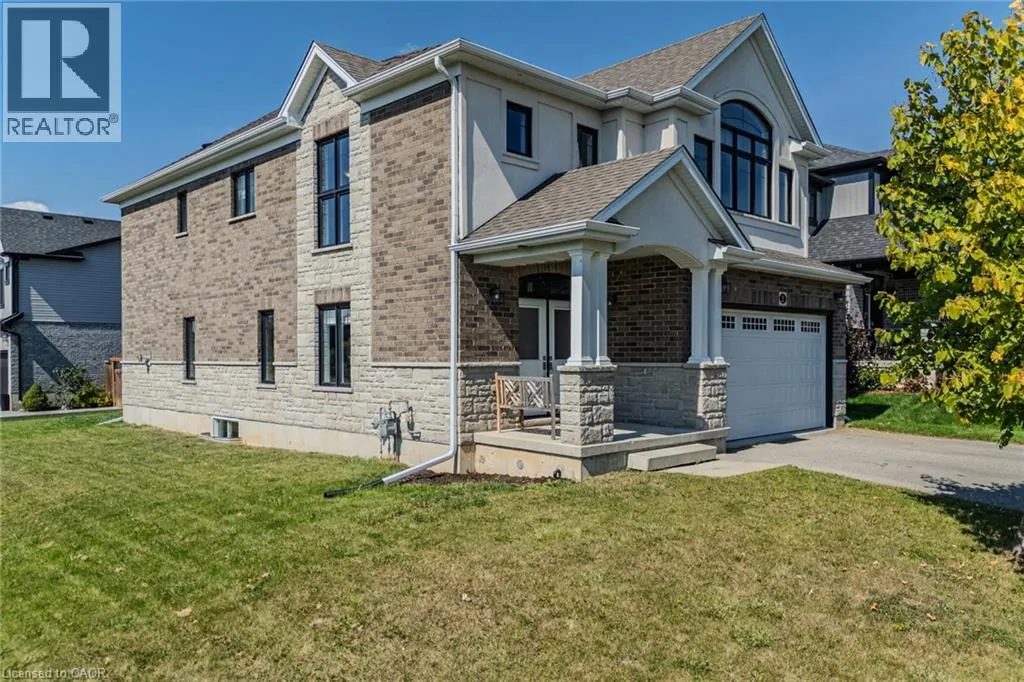 2 SEDGE AVE Avenue