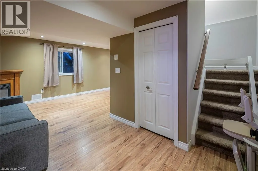 374 FAIRWAY Road