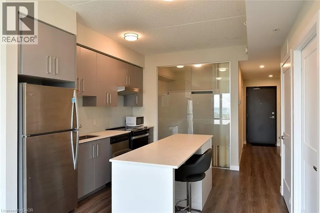 15 QUEEN Street S Unit# 909, #909