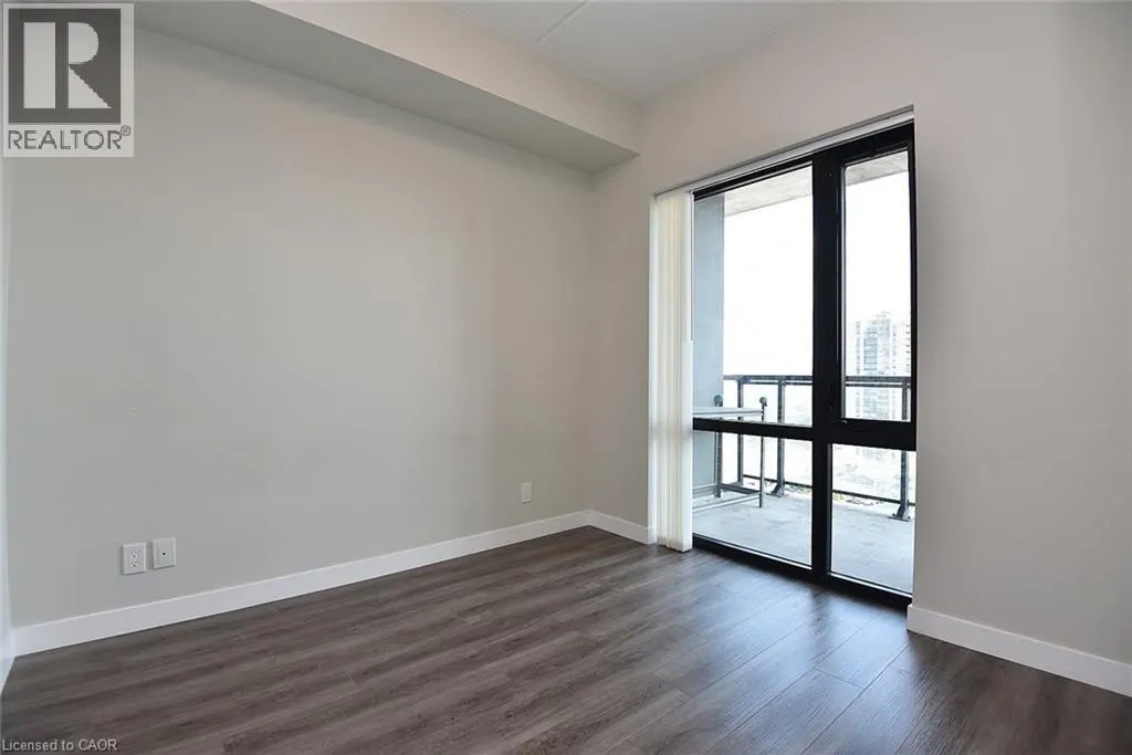 15 QUEEN Street S Unit# 909, #909