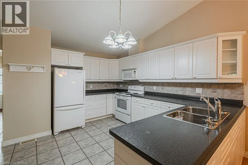 110 SOMERSET Road Unit# 9, #9
